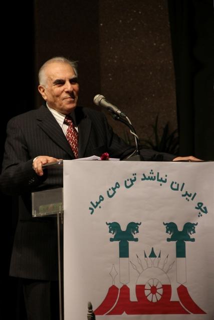 استاد دکتر هوشنگ طالع